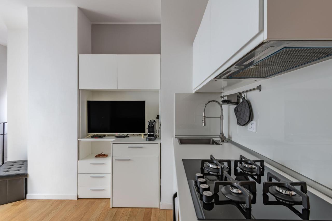 Easylife - Sofisticato Monolocale Con Terrazzino Nel Cuore Di Porta Venezia ميلان المظهر الخارجي الصورة